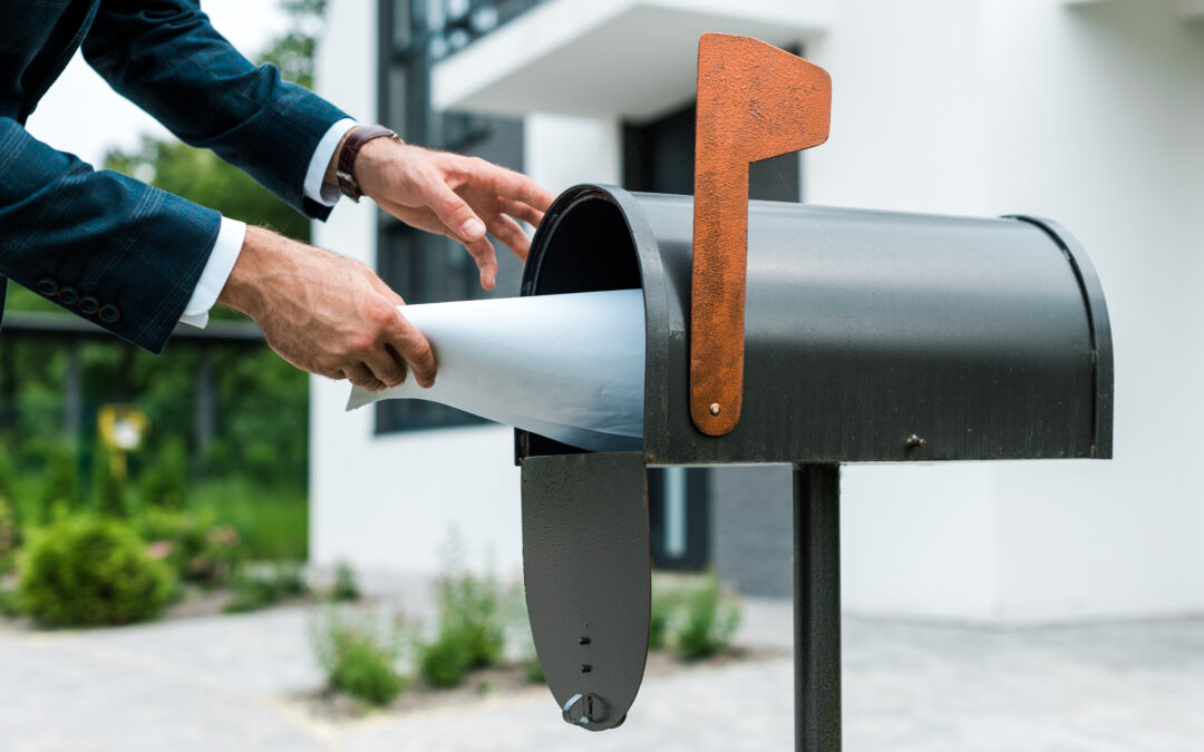 Mail Marketing for Realtors: A Simple Guide to Winning More Clients